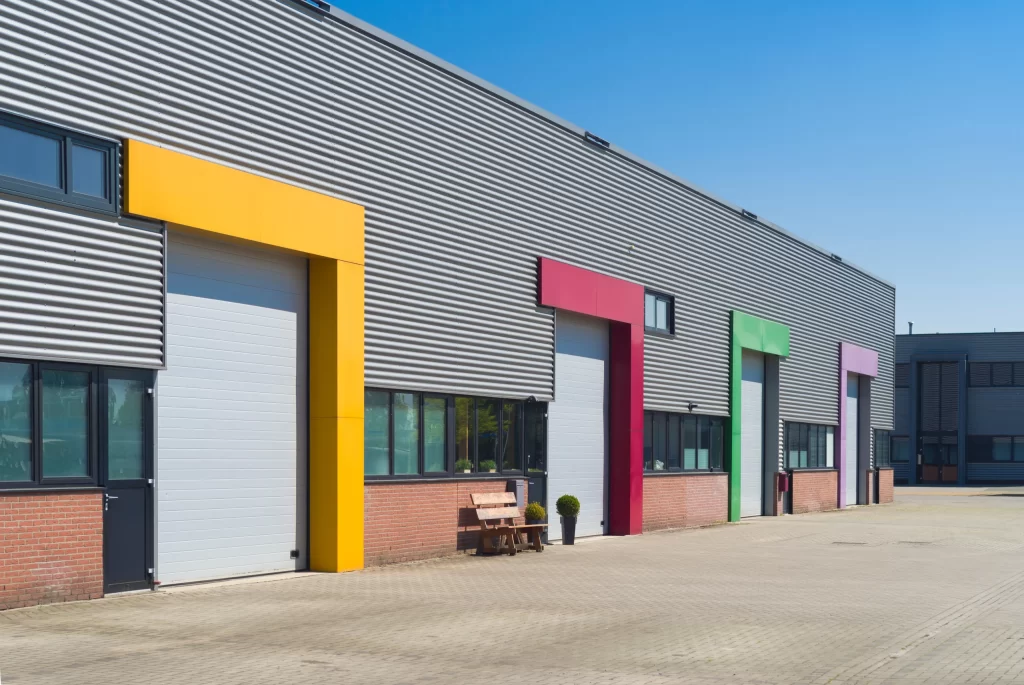Custom Roll-up Garage Door Sizes & Finishes